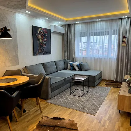 Apartment Royal 42 *